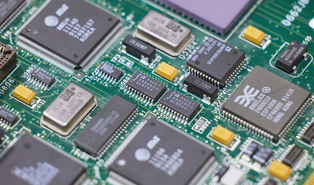 2024年回顧： 集成電路設計公司對云計算和邊緣人工智能的需求參差不齊